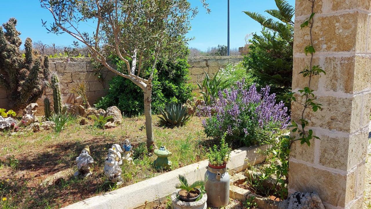 לינה וארוחת בוקר Oniro ספקיה מראה חיצוני תמונה
